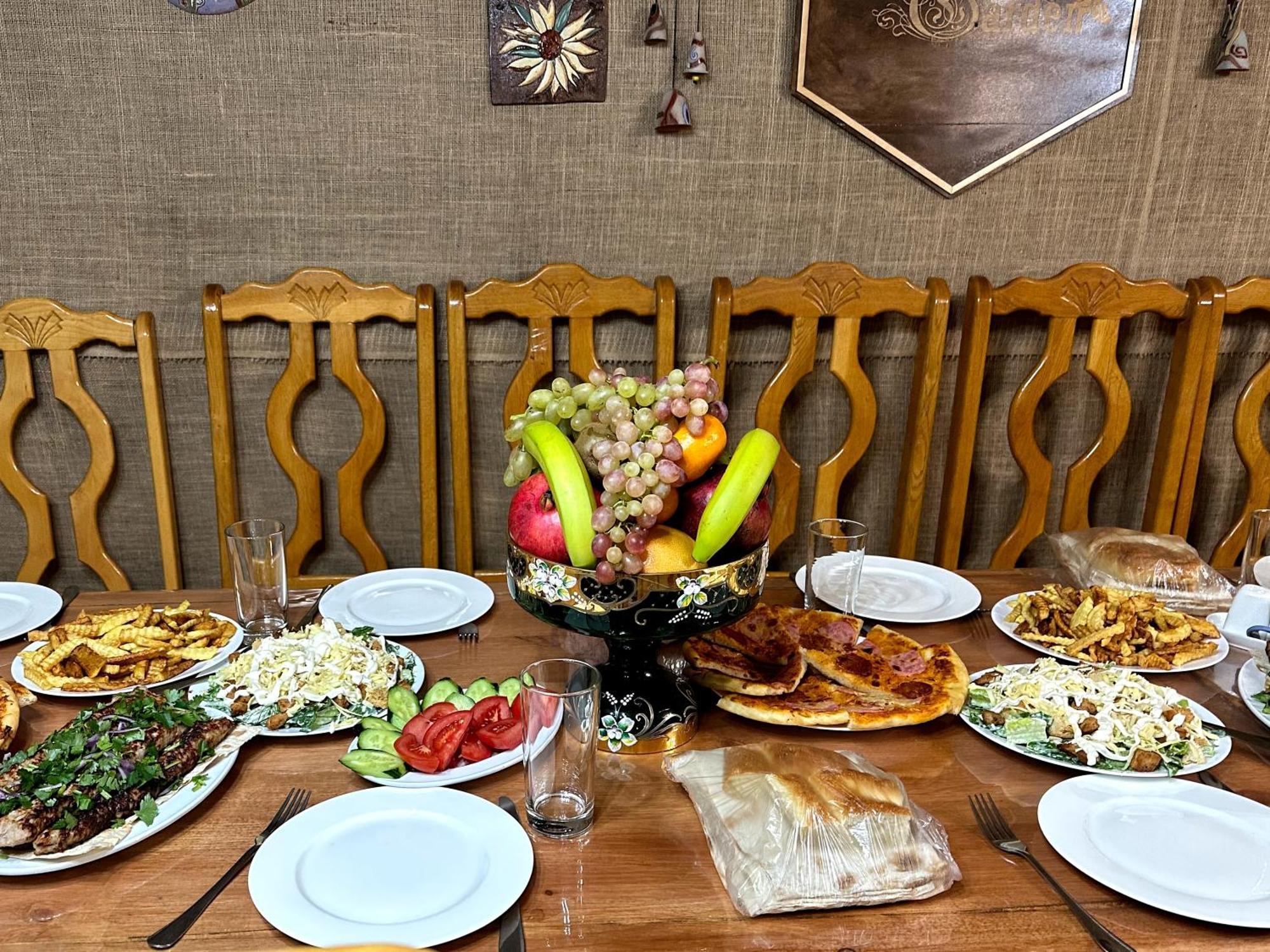 Ashtarak Garden GuestHouse Buitenkant foto