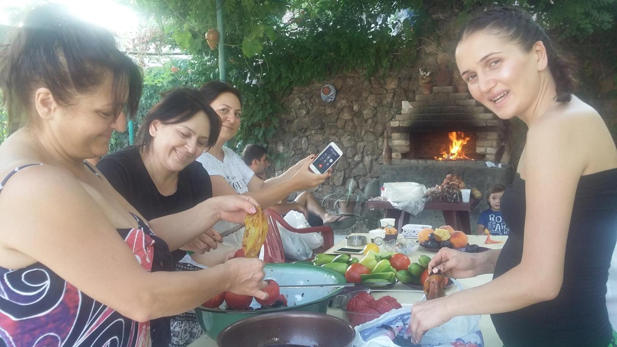 Ashtarak Garden GuestHouse Buitenkant foto