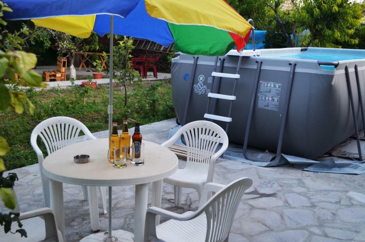 Ashtarak Garden GuestHouse Buitenkant foto